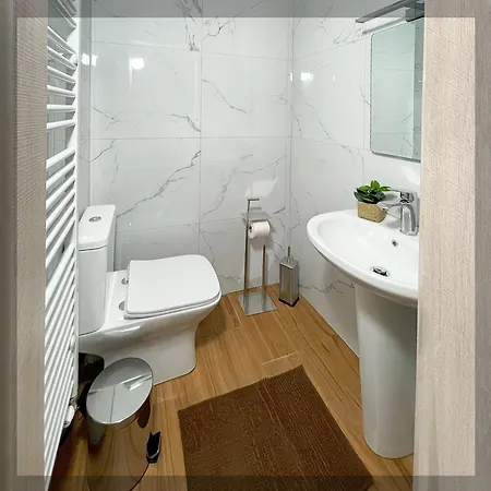 Favelas Luxury Apartment *